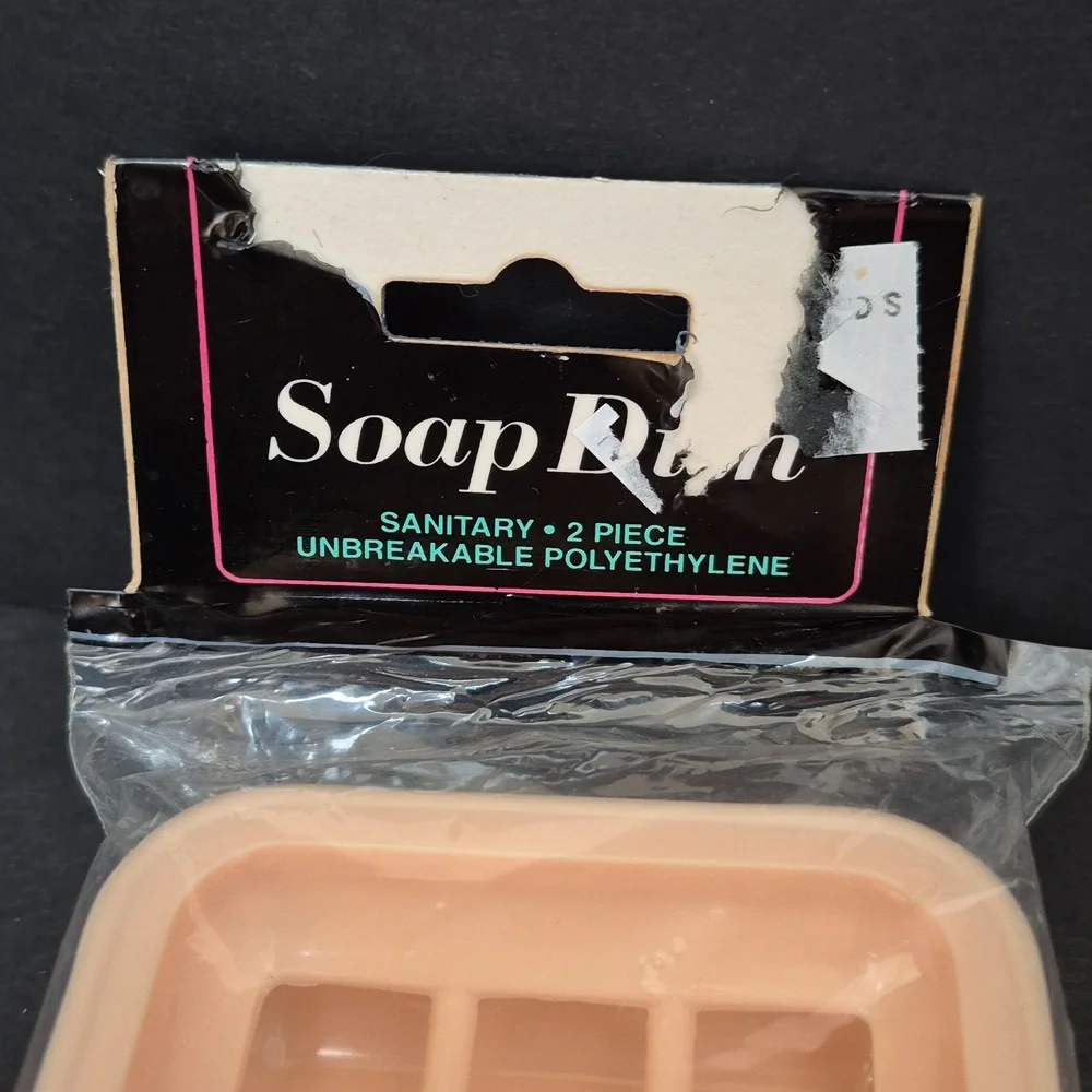Vintage 80's Hutzler Plastic Soap Dish w/ Saver Insert Granny Cottage Coastal